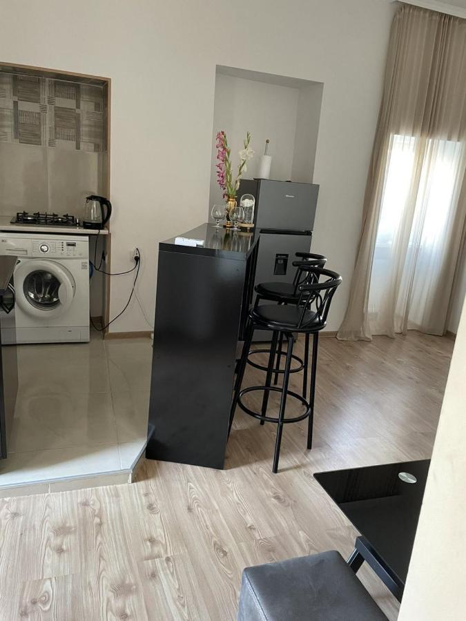 Nana Apartment Tbilisi Ngoại thất bức ảnh