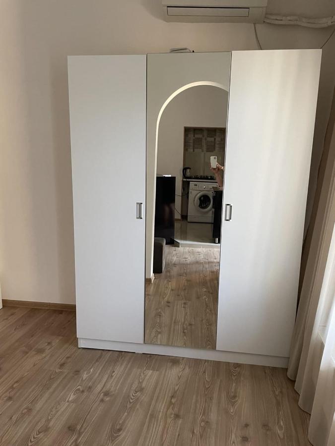 Nana Apartment Tbilisi Ngoại thất bức ảnh