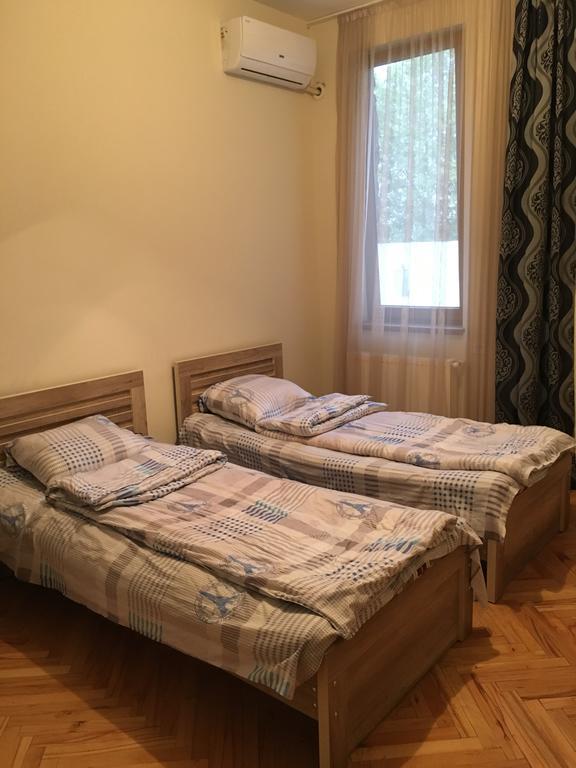 Nana Apartment Tbilisi Ngoại thất bức ảnh