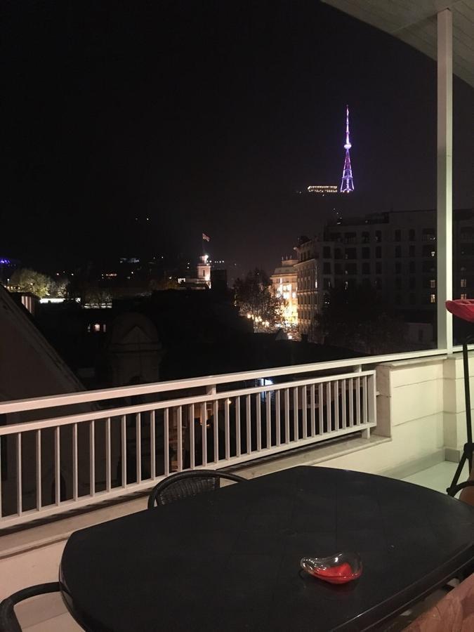 Nana Apartment Tbilisi Ngoại thất bức ảnh