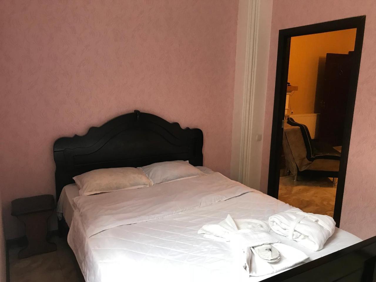 Nana Apartment Tbilisi Ngoại thất bức ảnh